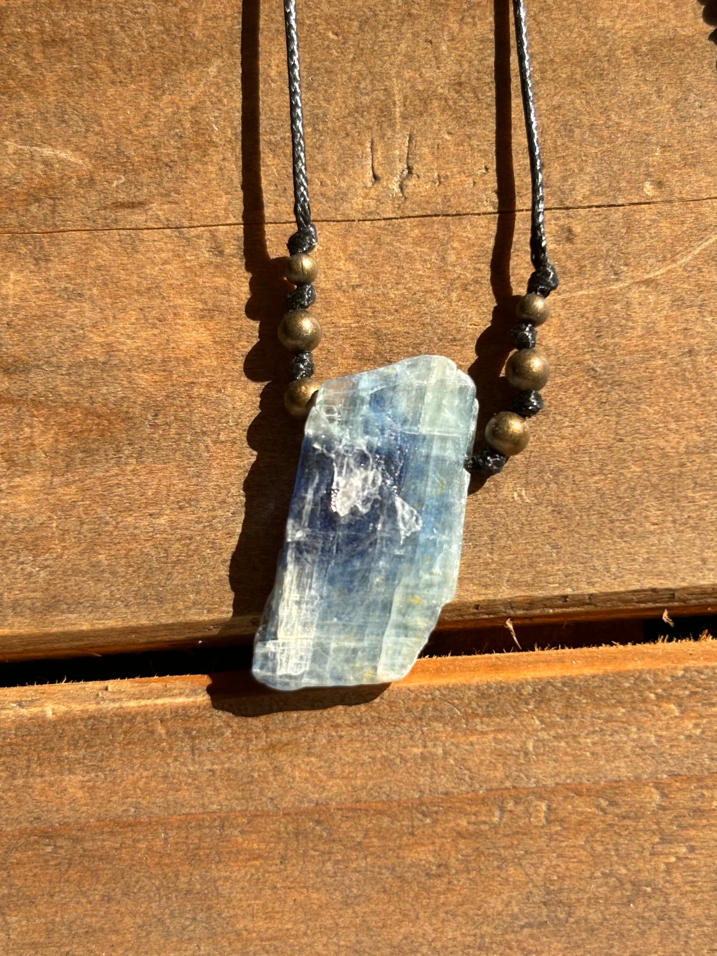 kyanite blade raw